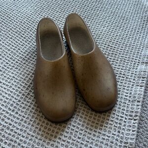 Plasticana / Gardenheir Gardana Clogs